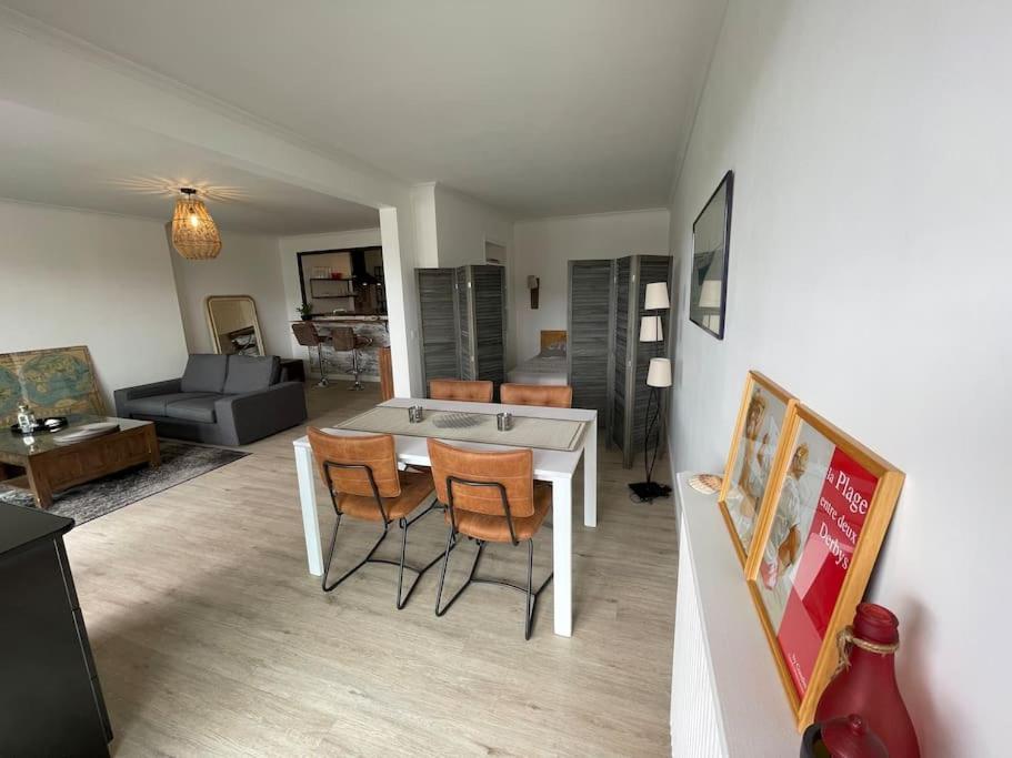 Bel Appartement Spacieux Et Lumineux Sur Le Port La Baule-Escoublac Esterno foto
